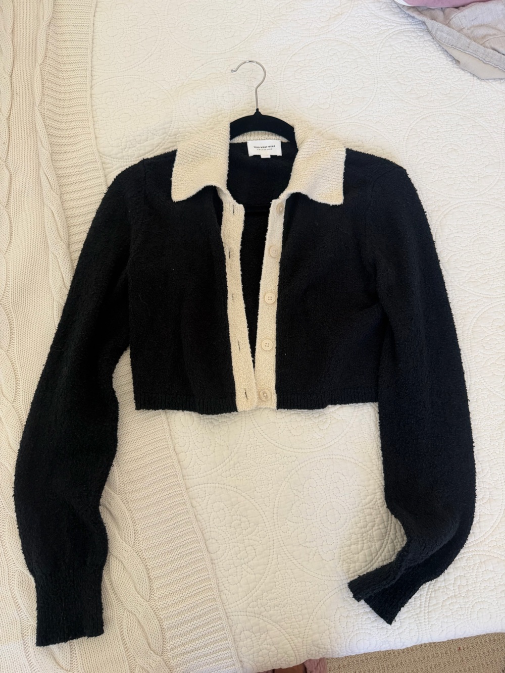 Who What Wear Black Cropped Cardigan with Cream Trim